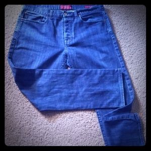 Lucky Brand 121 Heritage Slim Jeans